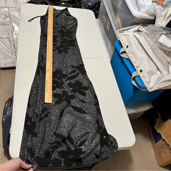 Jessica McClintock Gunne Sax Size 3/4 Black Floral Slinky Knit Halter Dress H2 - Picture 5 of 6